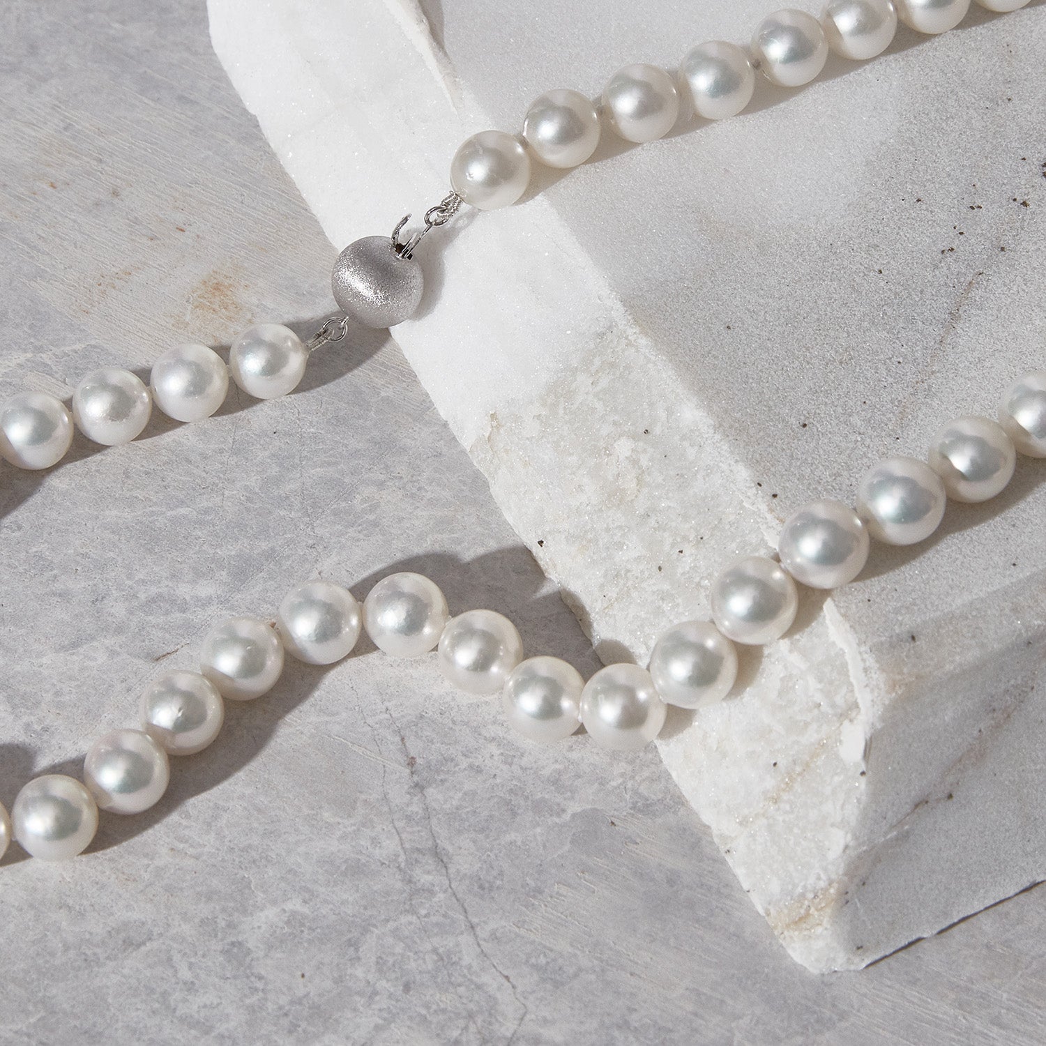 Elegant Akoya pearl necklace featuring hand-selected luminous 9mm pearls