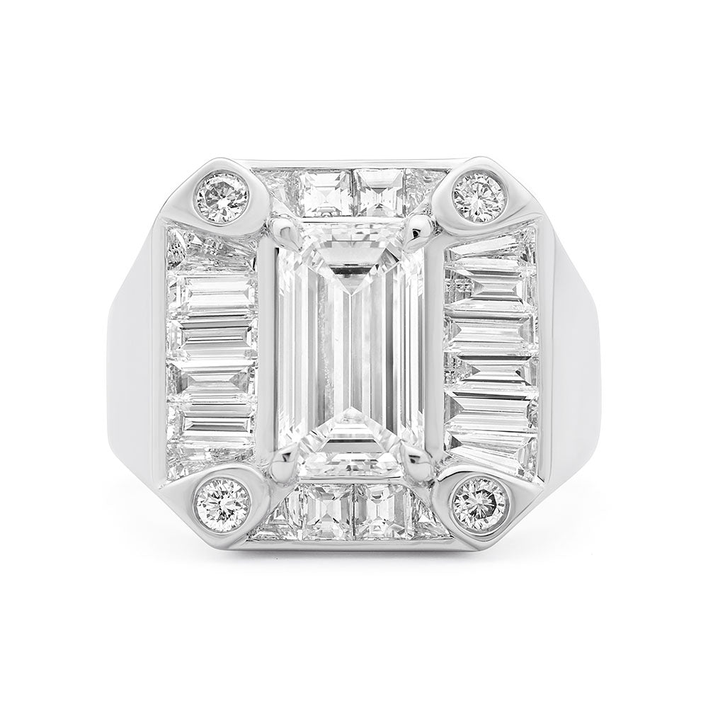 Faith Jewels White gold Gent Signet ring featuring a 1.50ct emerald-cut diamond surrounded by baguette diamonds.