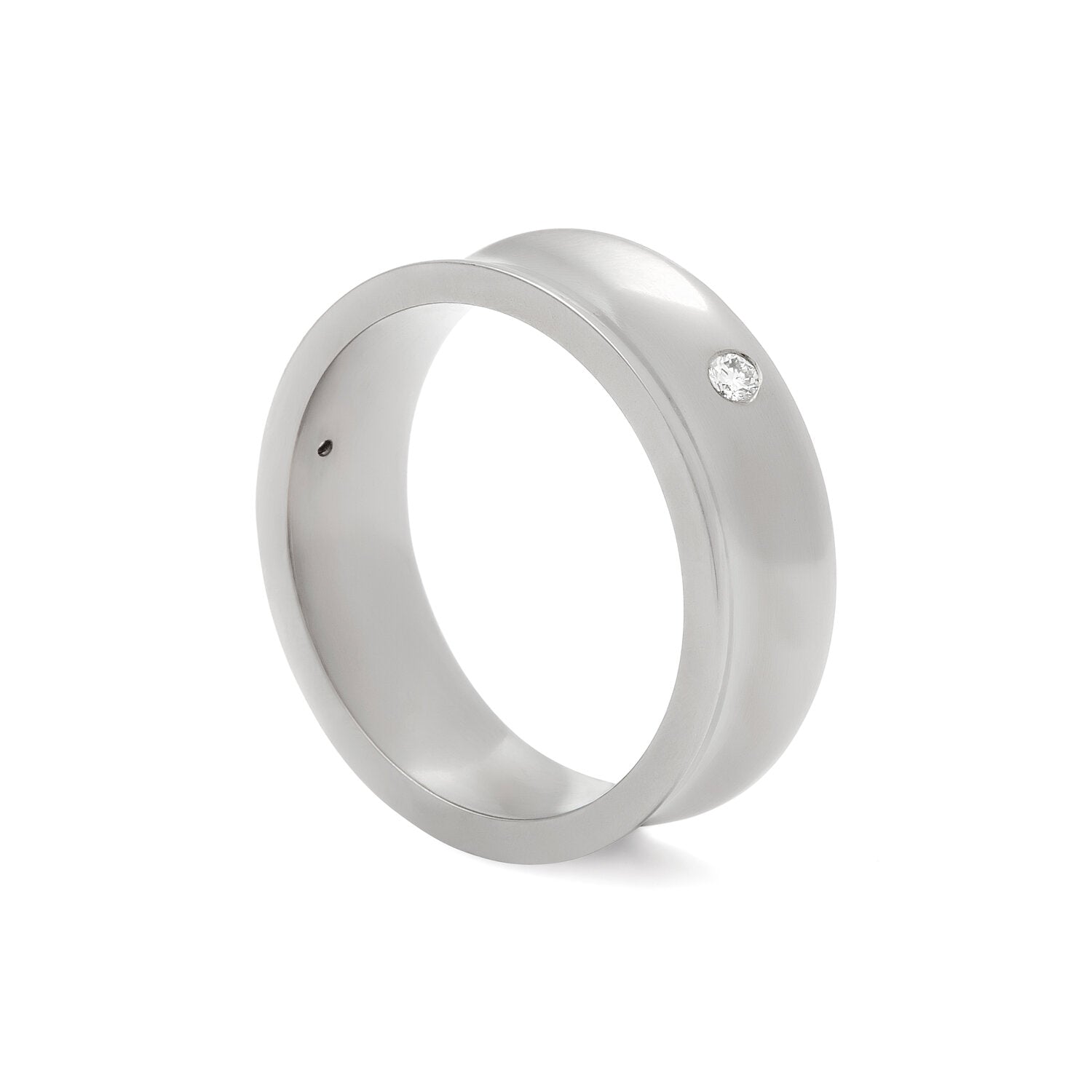 Faith Jewels Freedom slim high-polish titanium ring with a concave top and three brilliant-cut white diamonds.