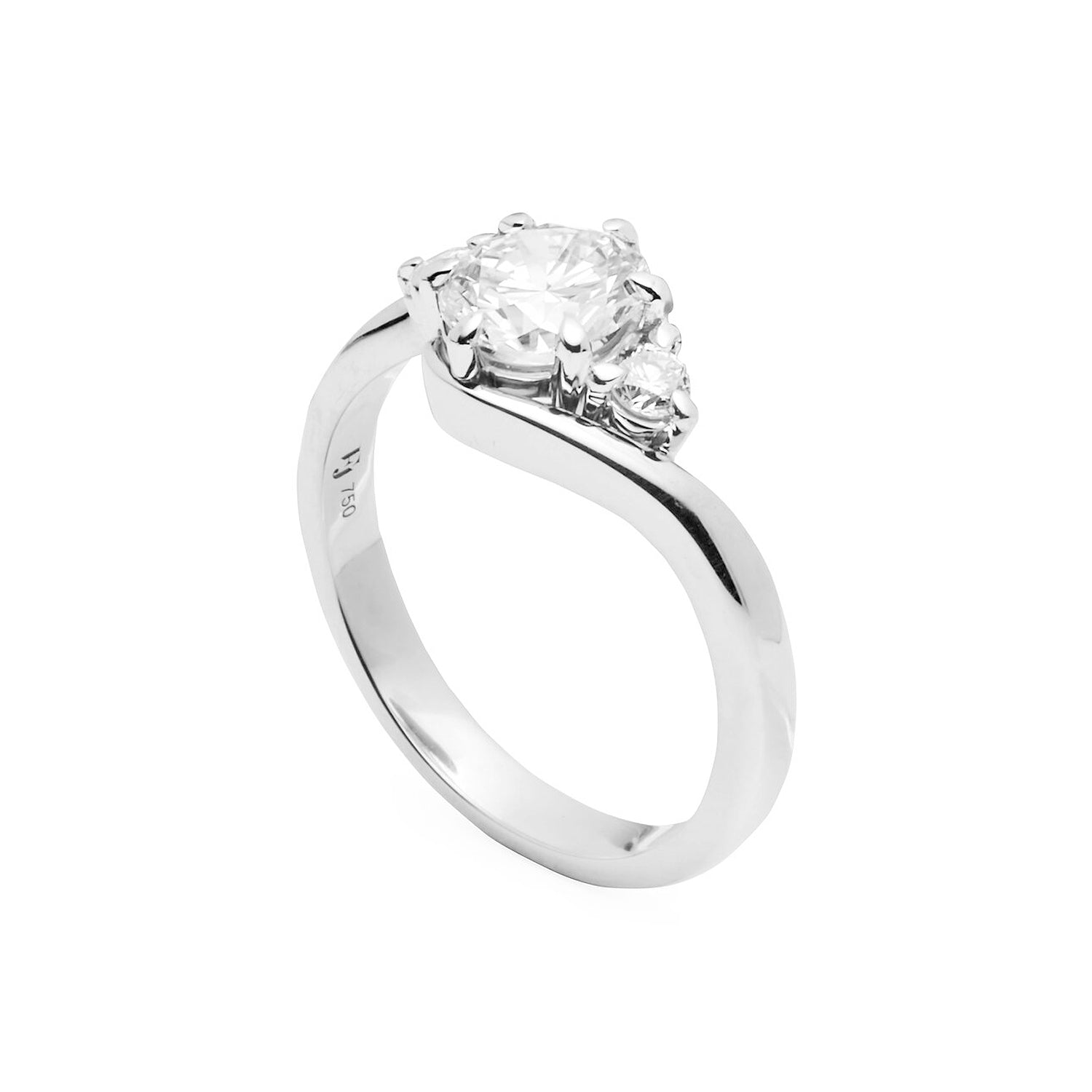 Faith Jewels Rue diamond engagement ring with a round brilliant-cut center diamond, flanked by two smaller brilliant-cut diamonds, featuring a twist band design