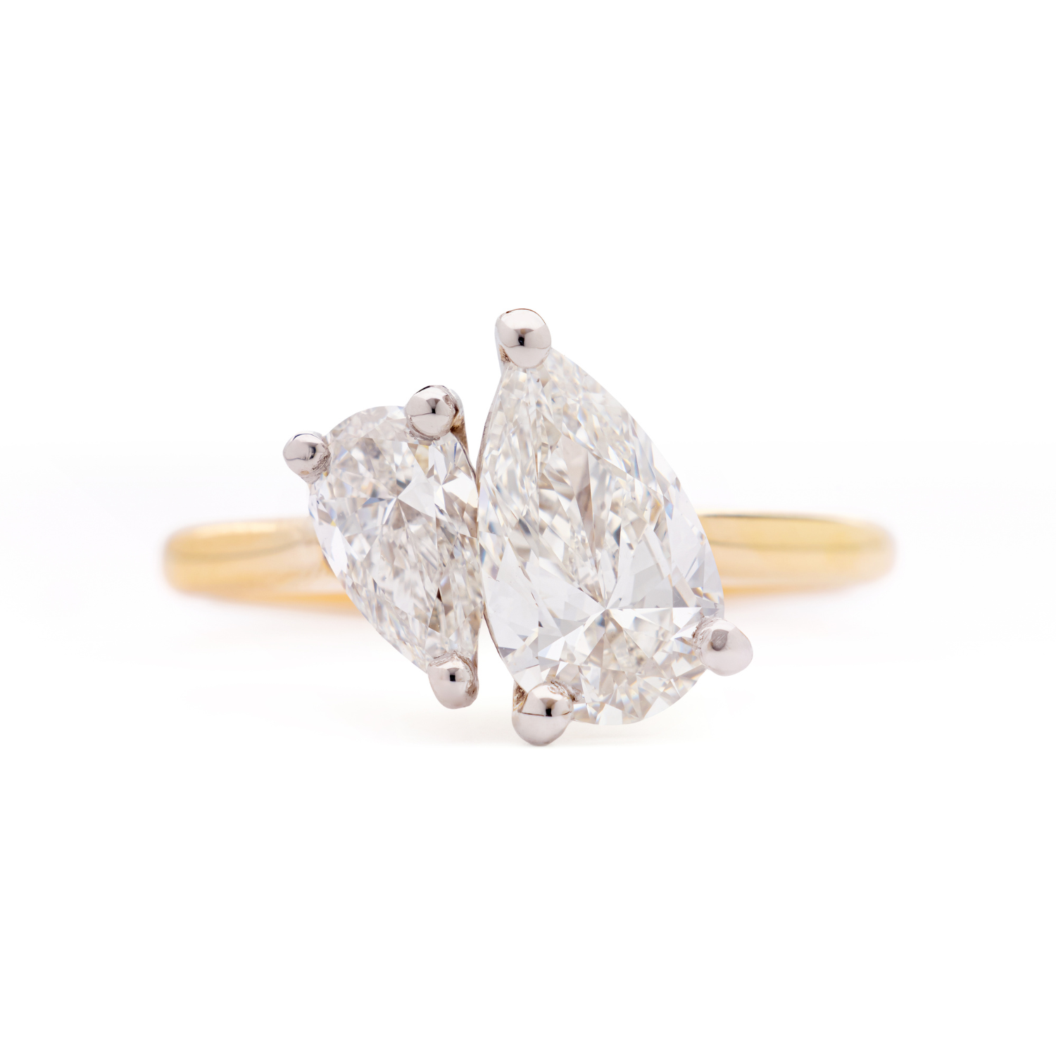 Faith Jewels bespoke ring featuring a pear-cut diamond paired with a pear-cut diamond in a Toi Et Moi design.