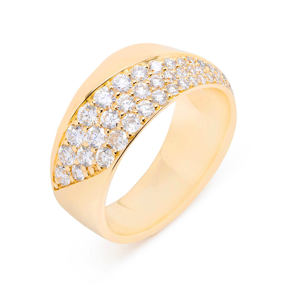 Faith Jewels Faros Wide Diamond Ring in 9k yellow gold featuring a Möbius-inspired curved design with high polish and pavé-set white diamonds totaling 1.10 carats