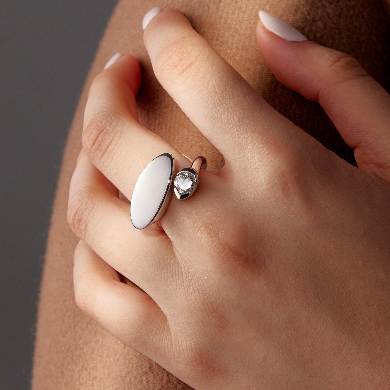 MODERNA DIAMOND ENGAGEMENT RING - SOLD