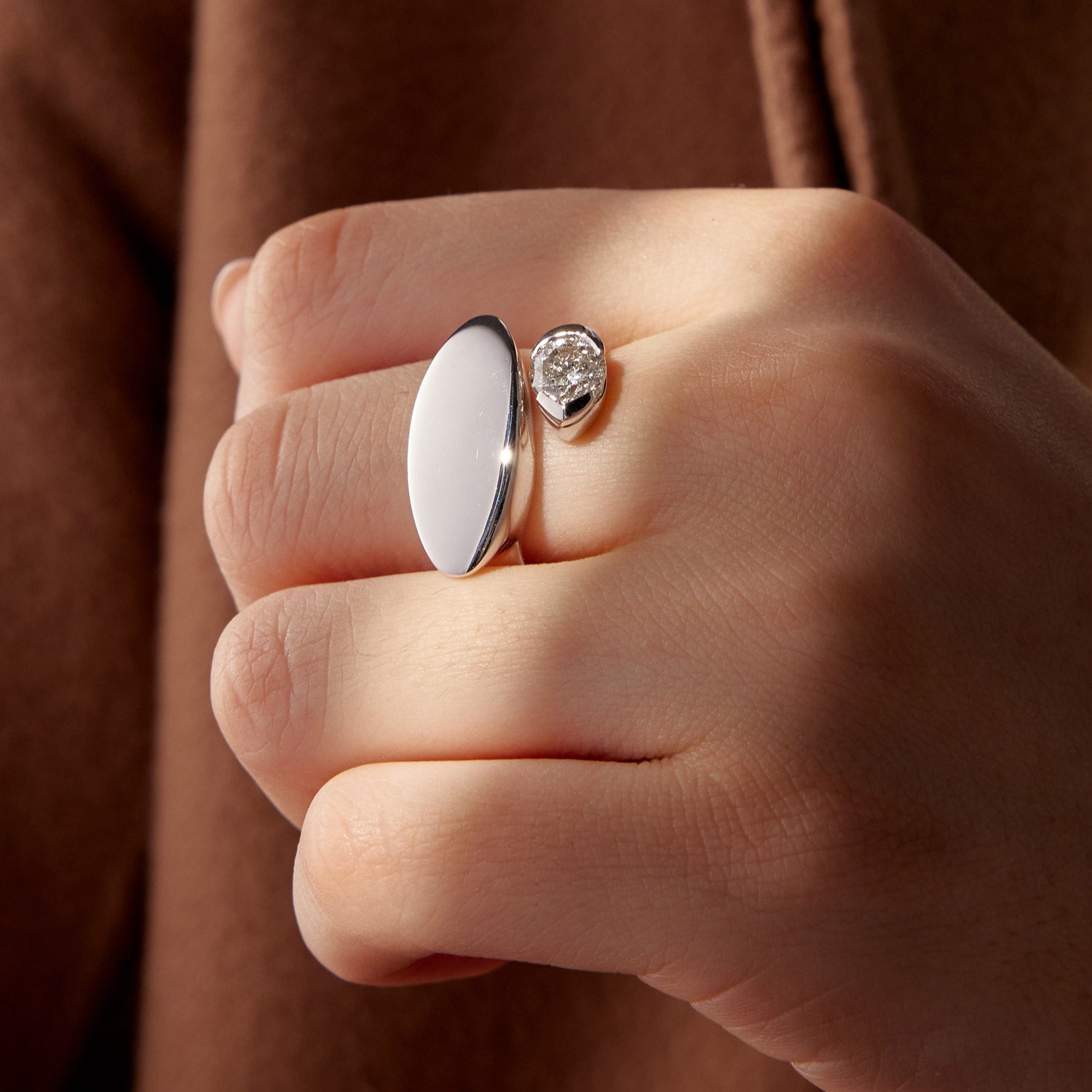 MODERNA DIAMOND ENGAGEMENT RING - SOLD