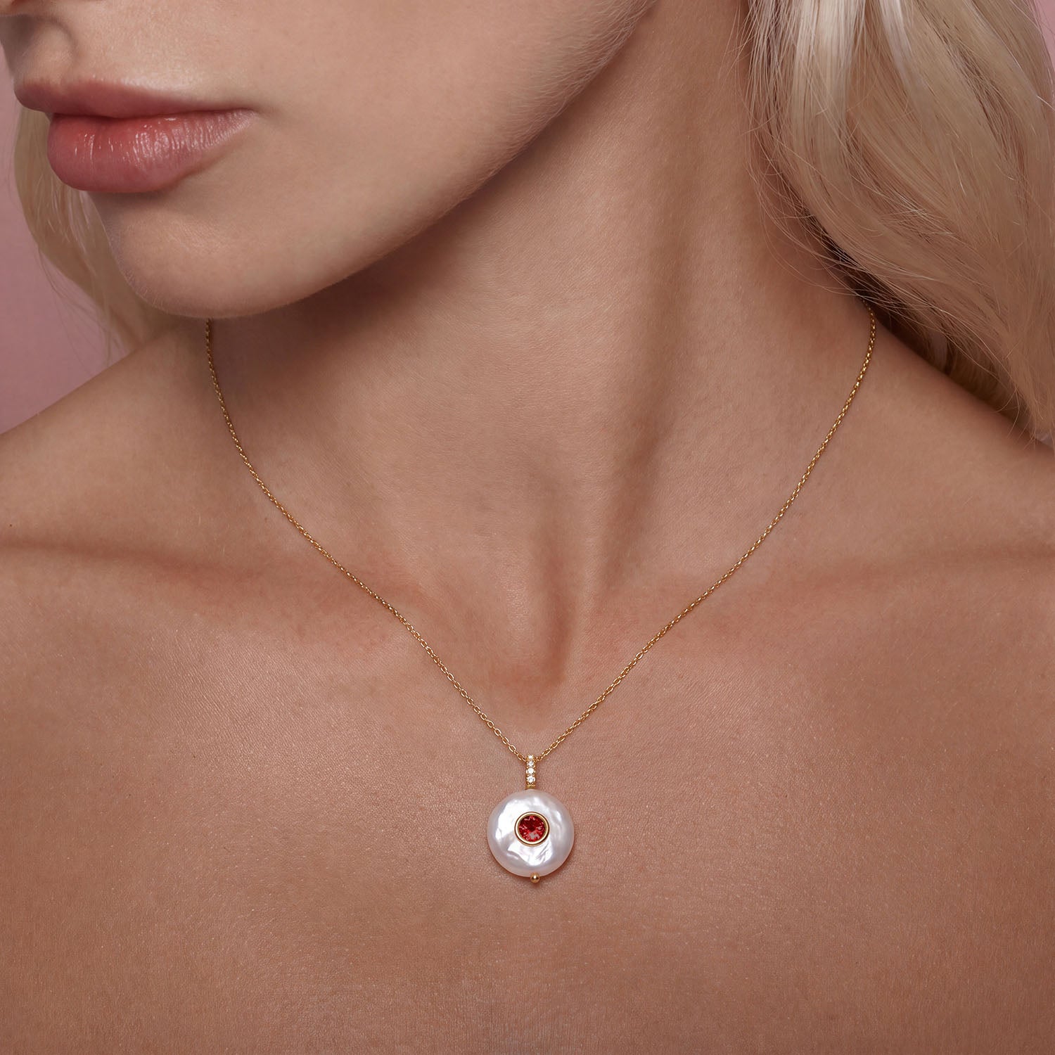 Gemdrops Coin Pearl Charm - Garnet